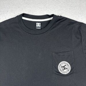 DC Shoes Mens Classic Black Pocket T-Shirt Tee 2XL XXL Skater Y2K Logo Grunge